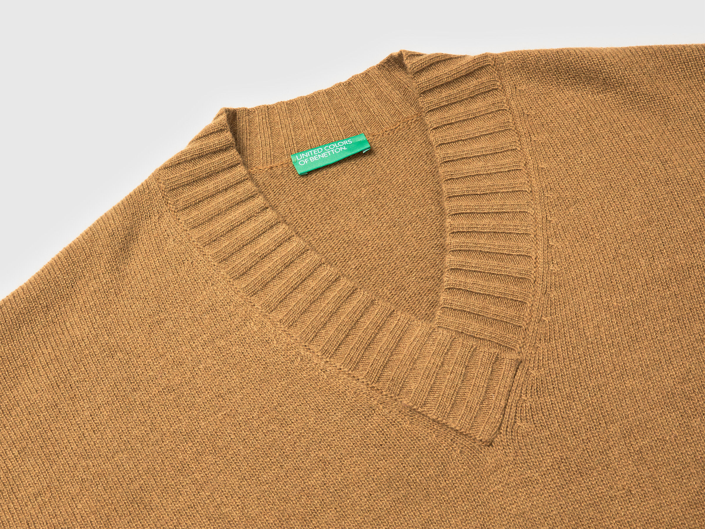 V NECK SWEATER L/S Women image number 7